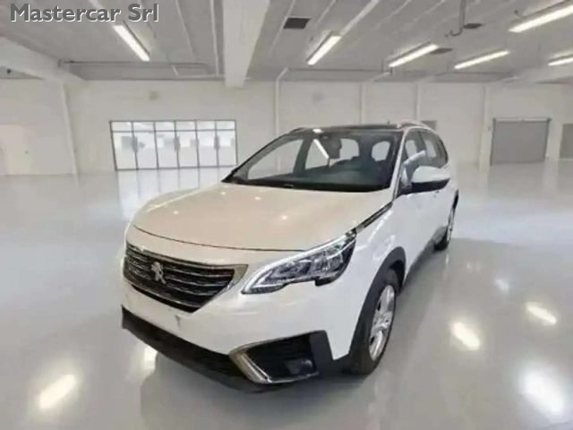 PEUGEOT 5008 usata, con Airbag