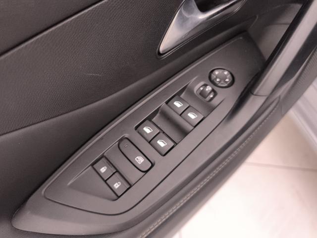 PEUGEOT 308 usata, con Controllo elettronico della corsia