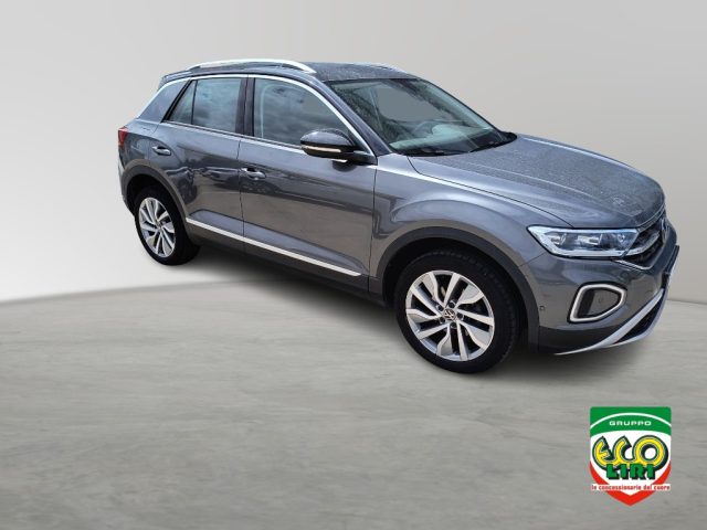 VOLKSWAGEN T-Roc usata, con Autoradio