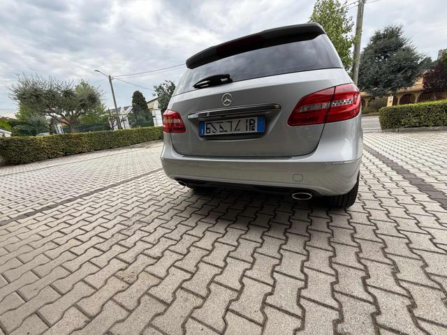 MERCEDES-BENZ B 180 usata, con Airbag laterali