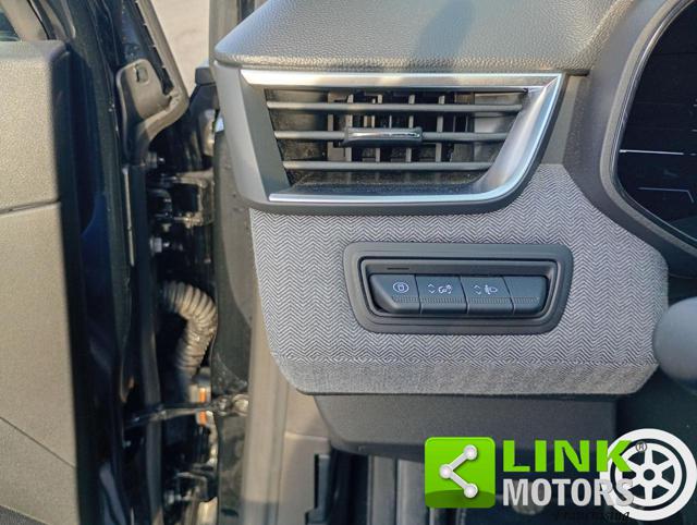 RENAULT Clio usata, con Sedile posteriore sdoppiato