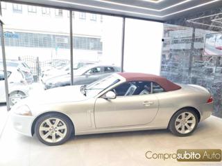 JAGUAR XK usata, con Airbag Passeggero