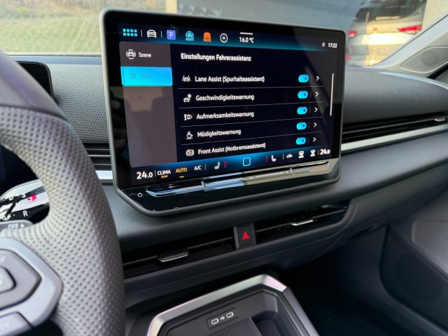 VOLKSWAGEN T-Roc usata, con Cronologia tagliandi