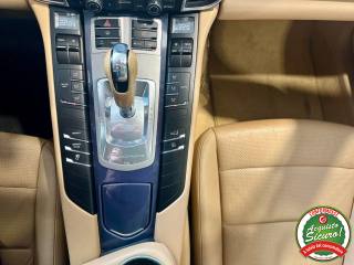 PORSCHE Panamera usata, con Fari Xenon
