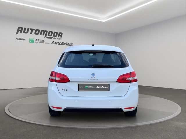 PEUGEOT 308 usata, con Autoradio
