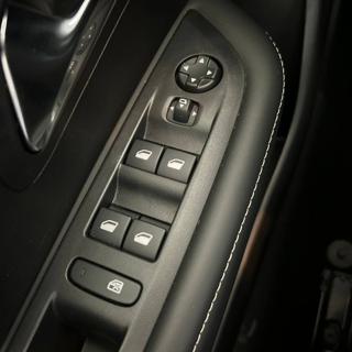 PEUGEOT 208 usata, con Controllo vocale