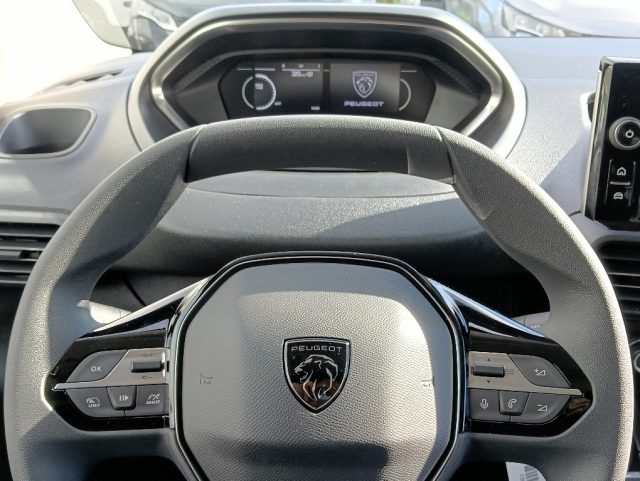 PEUGEOT Partner usata, con Autoradio