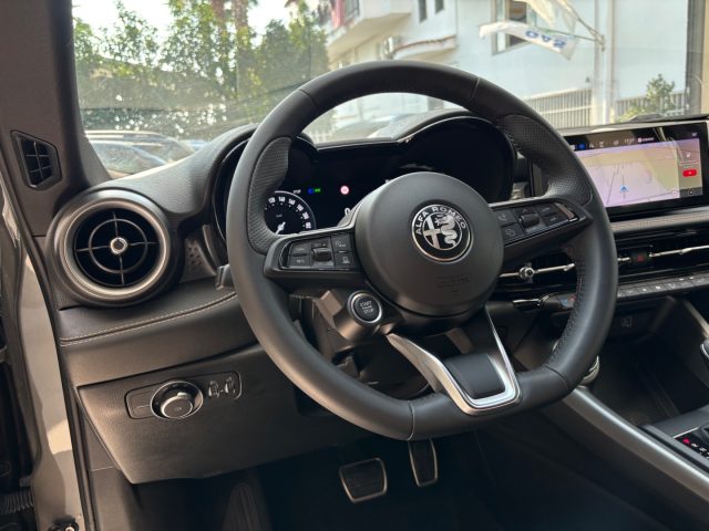 ALFA ROMEO Tonale usata, con Luci diurne LED
