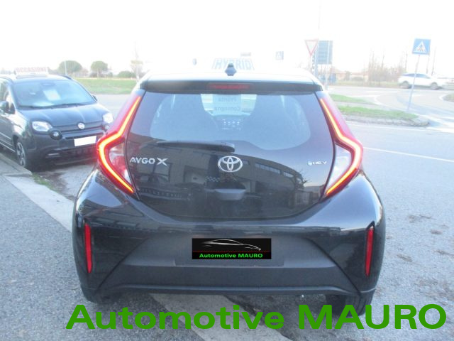 TOYOTA Aygo X usata, con Climatizzatore