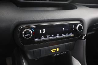 TOYOTA Yaris usata 14