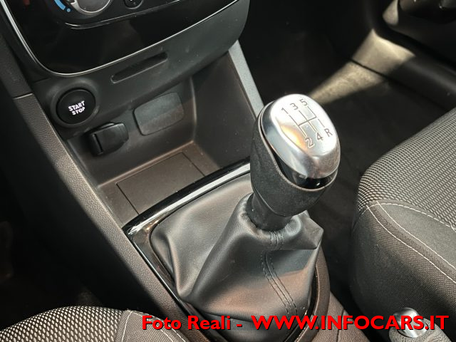 RENAULT Clio usata, con Volante in pelle