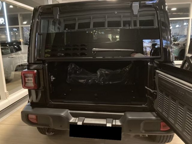 JEEP Wrangler usata, con Autoradio