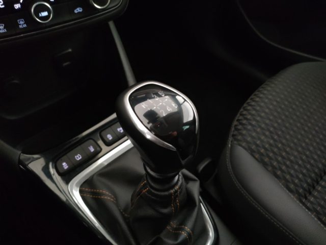 OPEL Crossland X usata, con Vetri oscurati