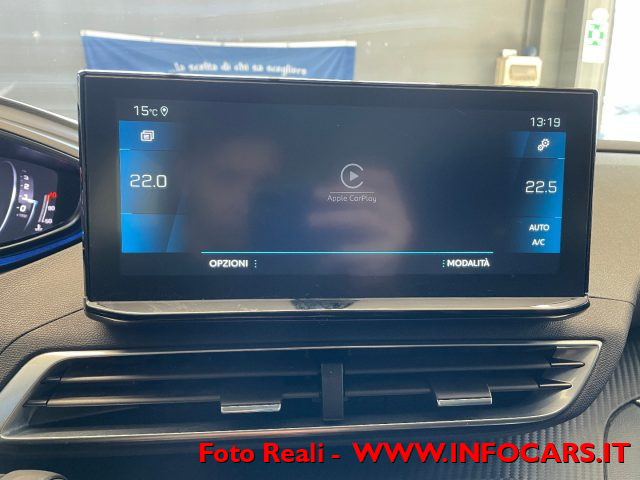 PEUGEOT 3008 usata, con Touch screen
