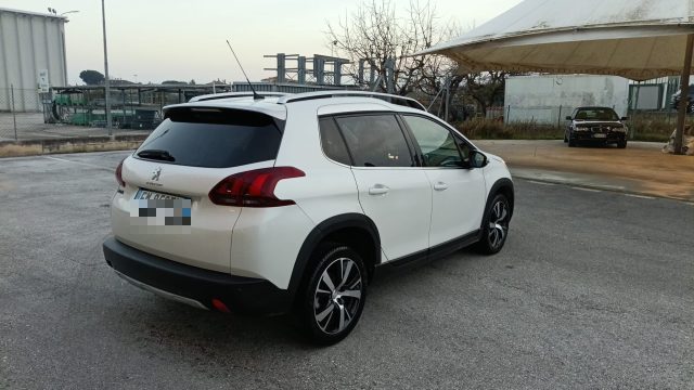 PEUGEOT 2008 usata, con Chiusura centralizzata