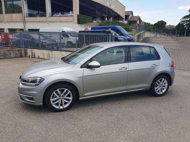 VOLKSWAGEN Golf usata, con Airbag