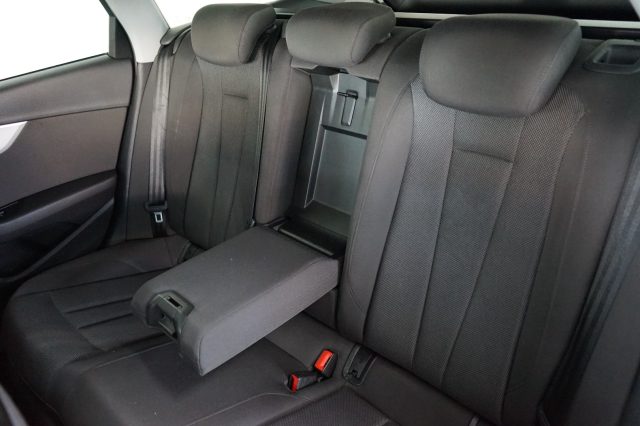 AUDI A4 usata, con Monitoraggio pressione pneumatici