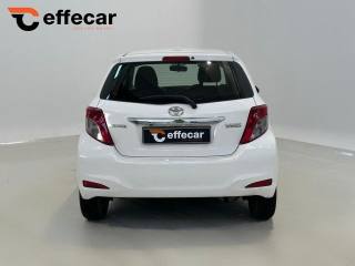 TOYOTA Yaris usata, con Alzacristalli elettrici