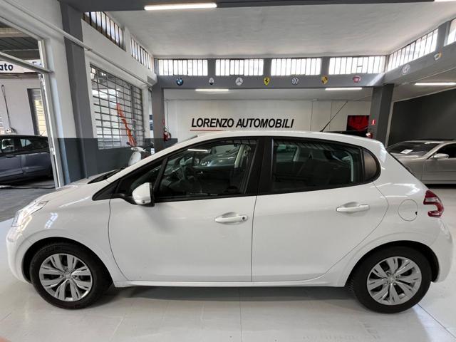 PEUGEOT 208 usata, con Touch screen