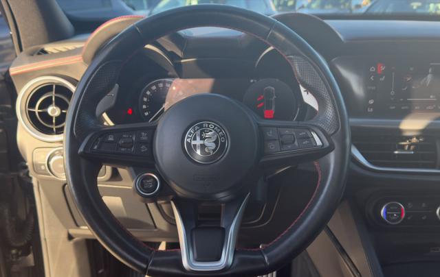 ALFA ROMEO Stelvio usata, con Controllo automatico clima