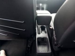 RENAULT Captur usata, con USB