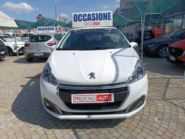 PEUGEOT 208 usata, con Alzacristalli elettrici