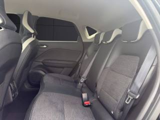 RENAULT Captur usata, con Sistema di navigazione