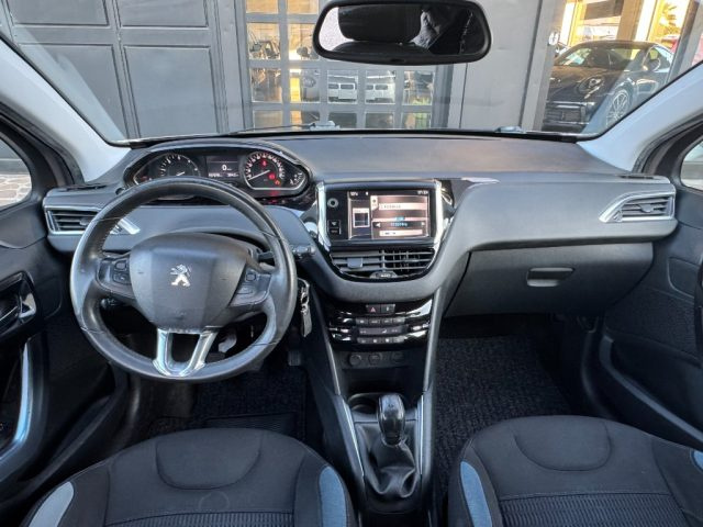 PEUGEOT 208 usata, con Cerchi in lega
