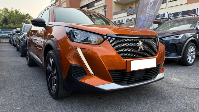 PEUGEOT 2008 usata, con Airbag