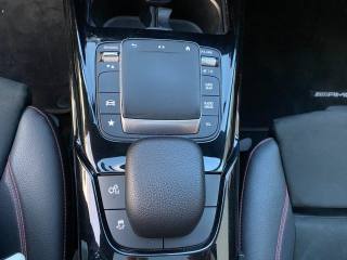 MERCEDES-BENZ A 35 AMG usata, con ESP