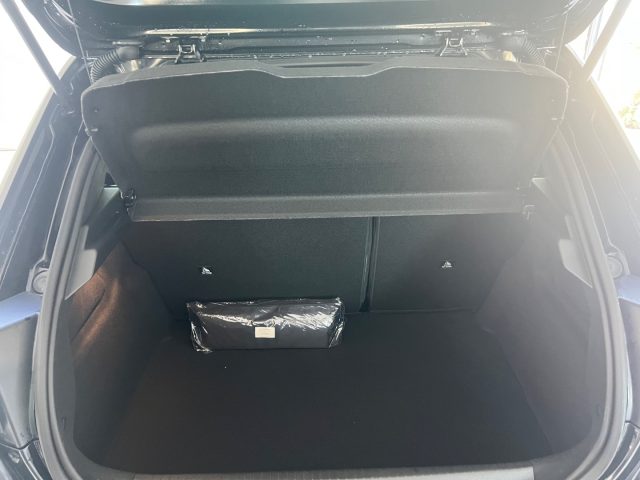 PEUGEOT 208 usata, con Controllo trazione