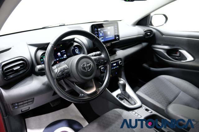 TOYOTA Yaris usata, con Boardcomputer