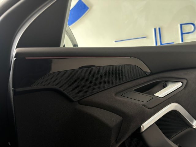 AUDI Q5 usata, con Climatizzatore automatico, 4 zone