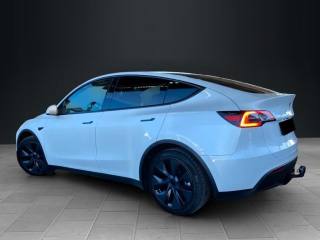 TESLA Model Y usata, con Autoradio