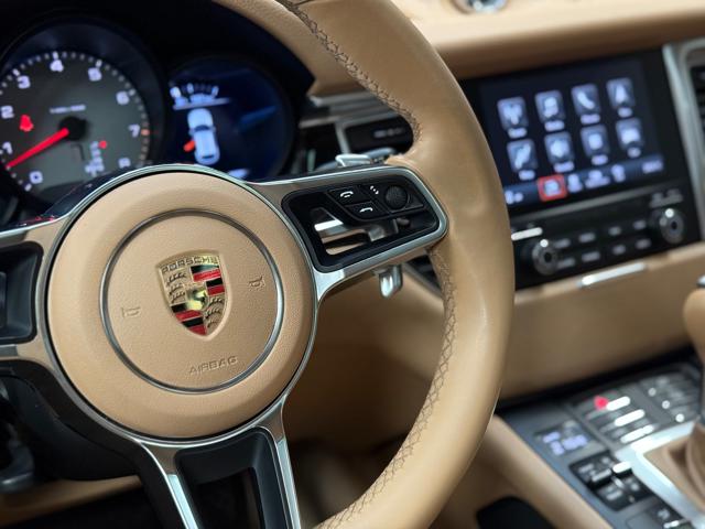 PORSCHE Macan usata, con Touch screen