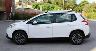 PEUGEOT 2008 usata, con Airbag