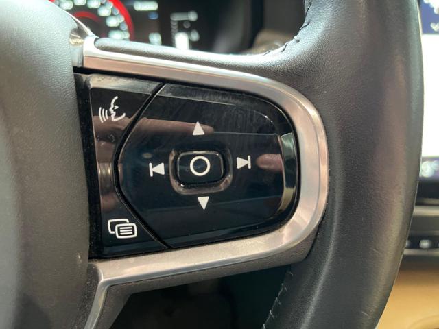 VOLVO V90 Cross Country usata, con Fendinebbia