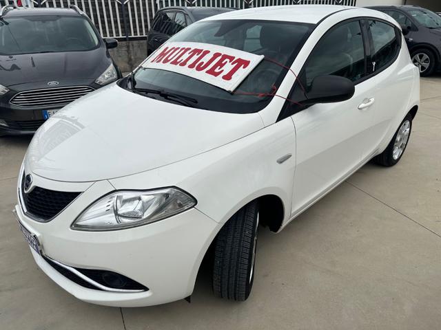 LANCIA Ypsilon usata 24