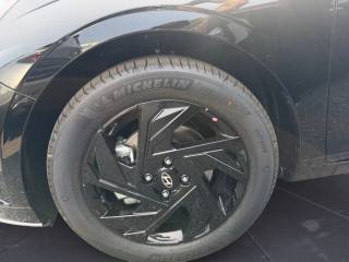 HYUNDAI i20 usata, con Sedile posteriore sdoppiato