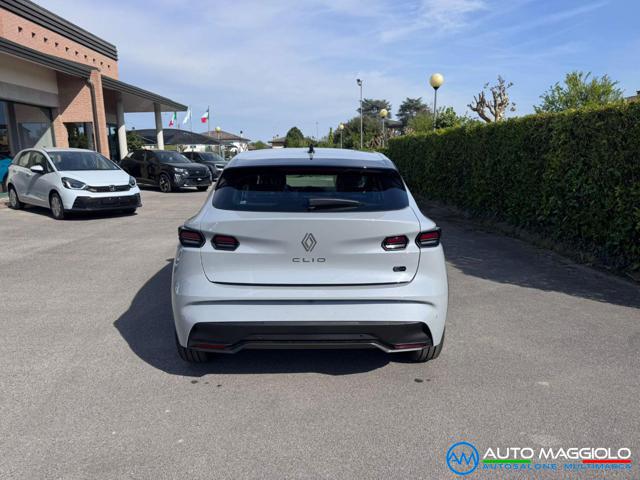 RENAULT Clio usata, con Autoradio