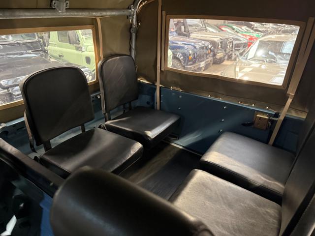 LAND ROVER Defender usata 11