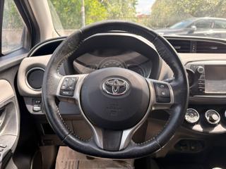 TOYOTA Yaris usata, con Interni in pelle