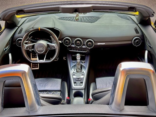 AUDI TT usata, con Controllo automatico clima