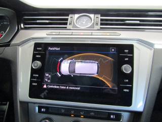 VOLKSWAGEN Passat Alltrack usata, con Bracciolo