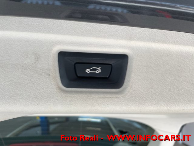 BMW 330 usata, con USB