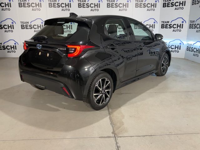 TOYOTA Yaris usata, con Alzacristalli elettrici
