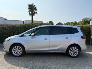 OPEL Zafira Tourer usata, con Autoradio