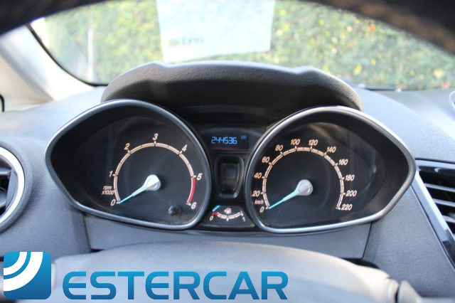 FORD Fiesta usata, con Climatizzatore