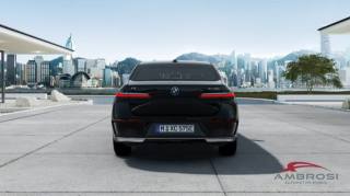 BMW i7 usata 4
