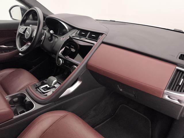 JAGUAR E-Pace usata, con Fari LED